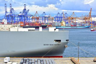 peiraias limani cosco